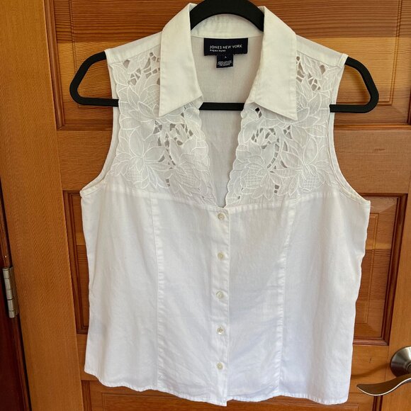 PRICED TO SELL - See Description for details — RARE sleeveless lace details top - Picture 1 of 5